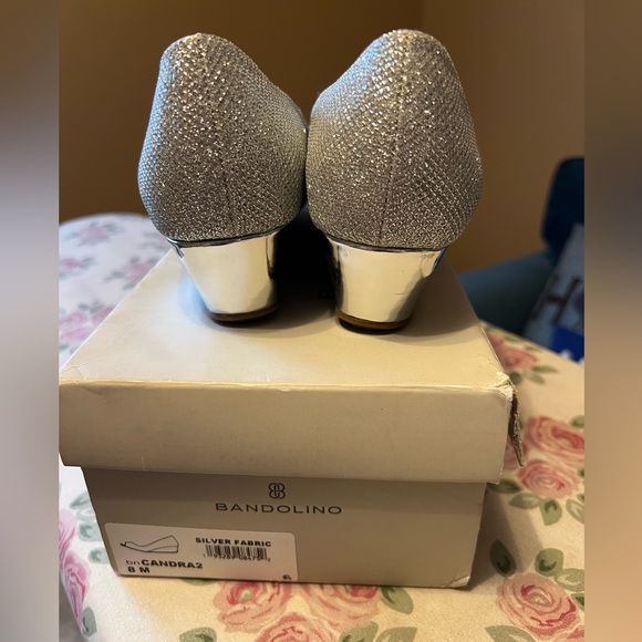 Bandolino Women's Candra Peep Toe Wedge Dress Pumps 8M Silver - Picture 6 of 8